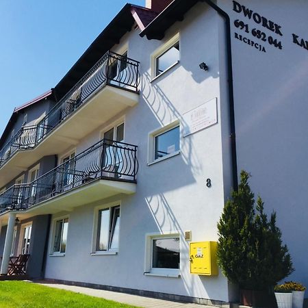 Dworek Karwia Wiosenna 8 Exteriér fotografie
