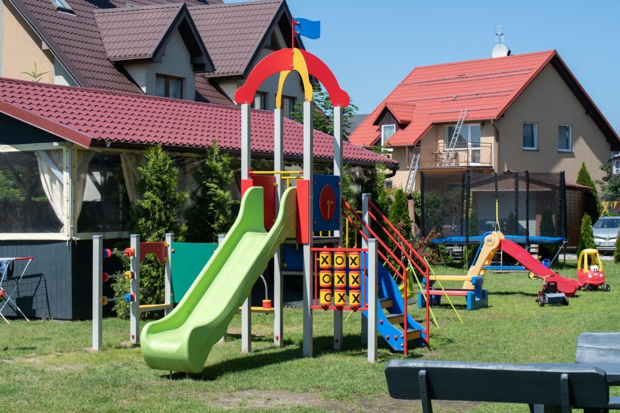 Dworek Karwia Wiosenna 8 Exteriér fotografie